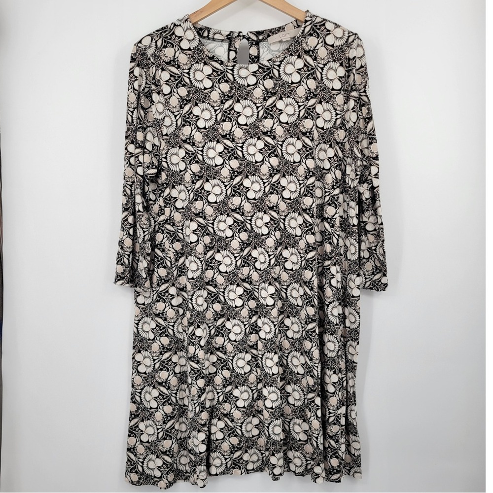 LOFT Shift Dress XL Black Tan Floral Long Sleeve Casual Modest
Stretch Office